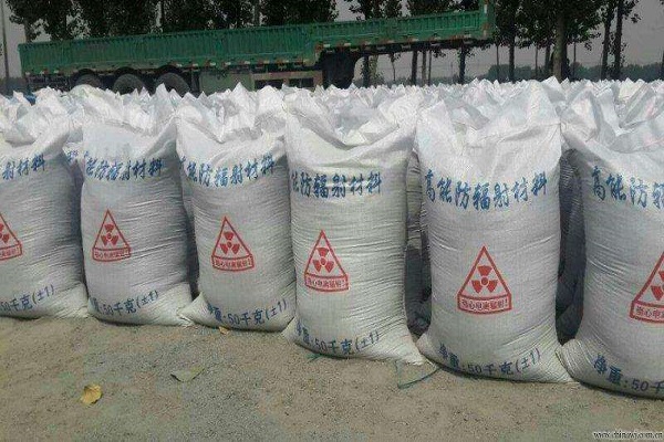 云南硫酸钡砂冬季施工的注意事项